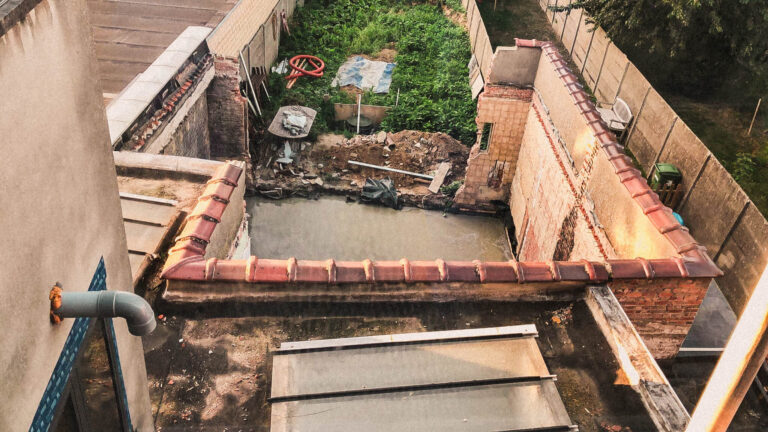 Betonstort betonvloer